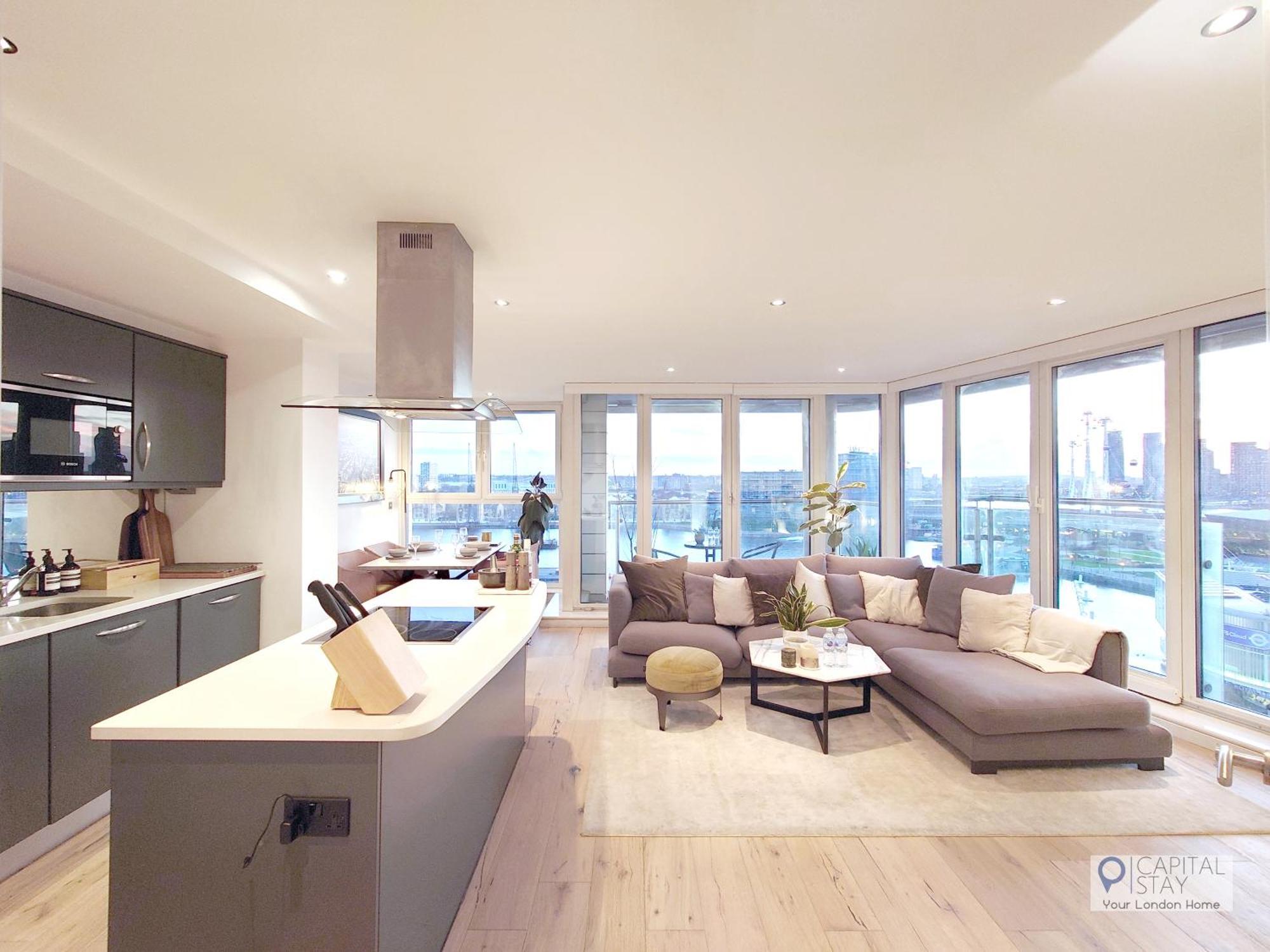 Deluxe Two Bed Apartment With River & City View Лондон Екстериор снимка
